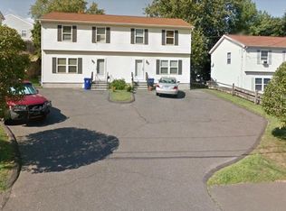 15 Observatory Pl #B, Norwalk, CT 06854