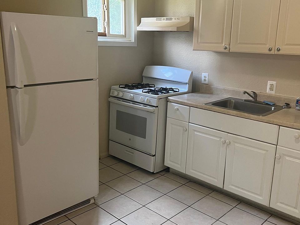 2nd image of 786 Ocean Ave APT 1