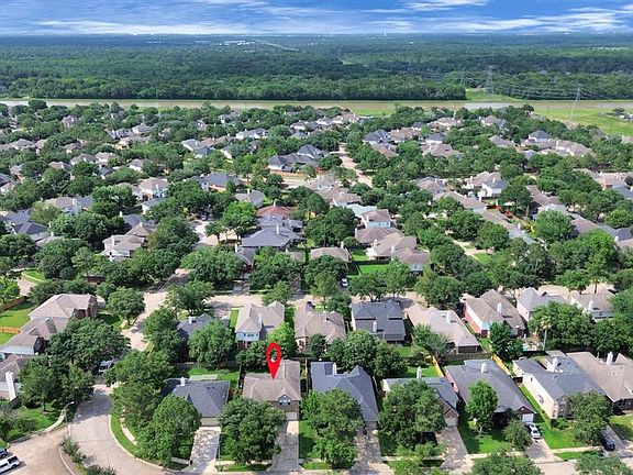 5th image of 19926 Big Canyon Dr