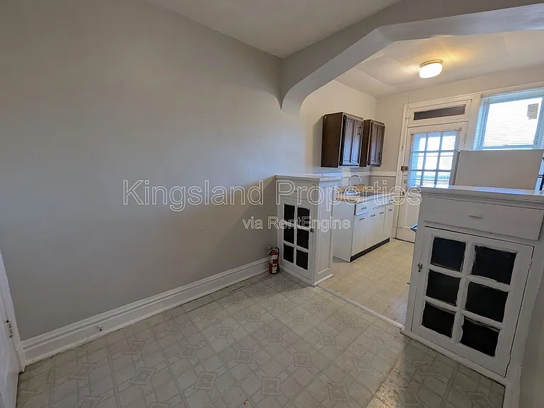 3862 S Spring Ave #3E — Photo 5