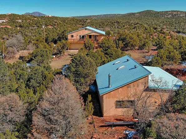 4 Rock Ridge Rd, Tijeras, NM 87059