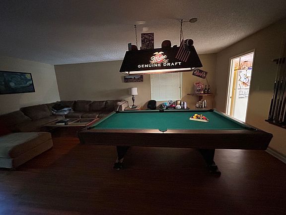 5th image of 2383 Gregory Dr