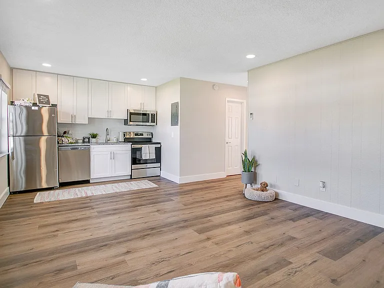 1225 Moselle Ave — Photo 19