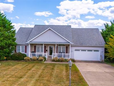 46381 Country Lake Dr, Saint Clairsville, OH, 43950