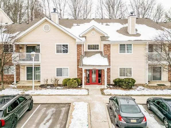 830 Carrington Pl APT 102, Loveland, OH 45140