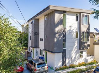 2304 W Lynn St, Seattle, WA 98199