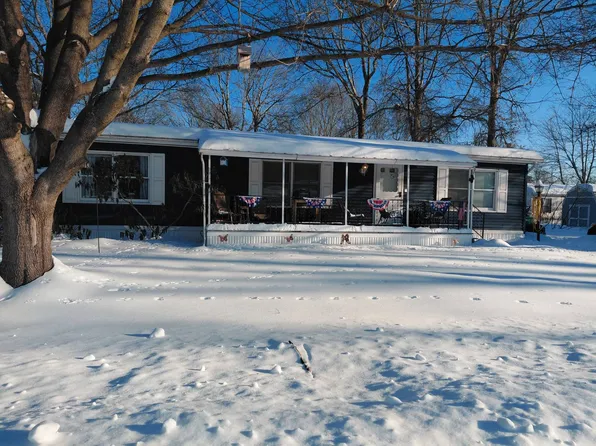 12 Cook Ln, Plattekill, NY 12561