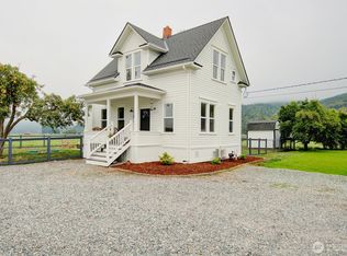 19767 John Nelson Rd, Mount Vernon, WA 98274