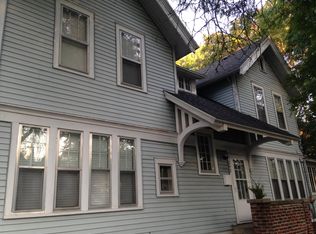 242 College Ave NE, Grand Rapids, MI 49503