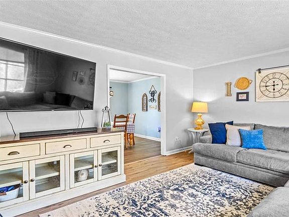 2nd image of 1463 Janice Ct