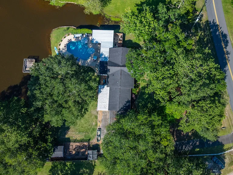 307 Doe Run Cir — Photo 70