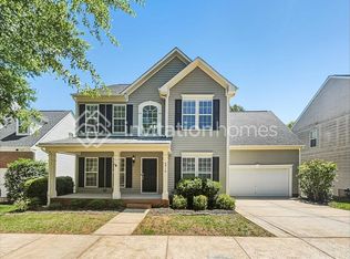 6918 Olmsford Dr, Huntersville, NC 28078