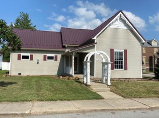 129 S Independence St, Windfall, IN 46076