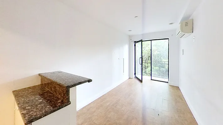 Rented by Compass | media 11