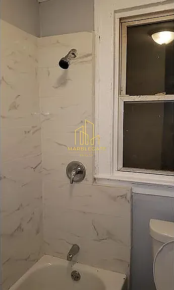 257 S 11th St #22 — Photo 6