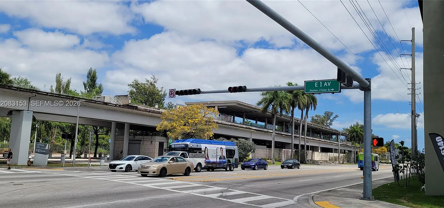 Hialeah 3rd Addn — Photo 2