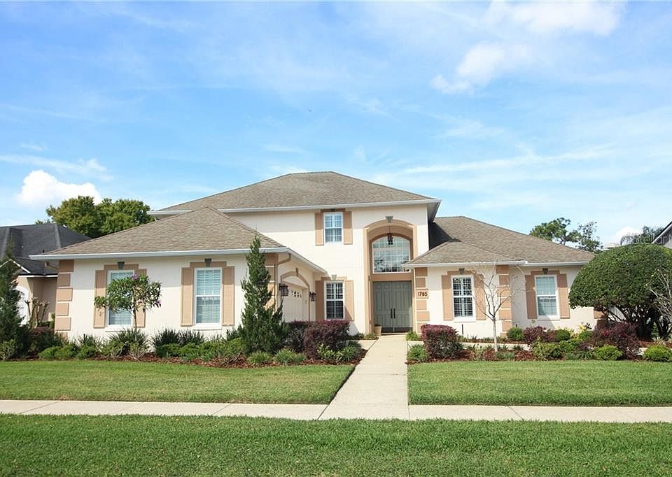 1st image of 1785 Carillon Park Dr