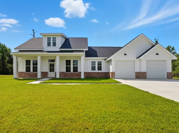 1485 Tomahawk Dr, Lake Charles, LA 70611