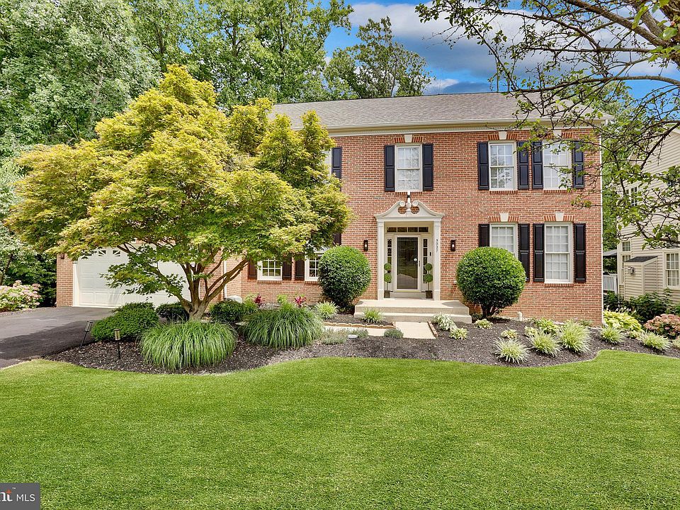 1st image of 5027 Whisper Willow Dr