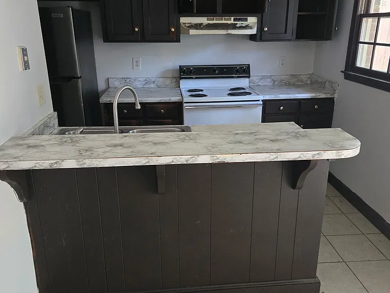 323 E Blackstock Rd #8 — Photo 3