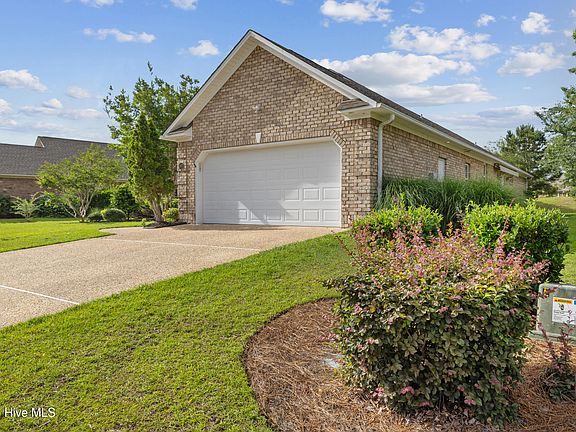 3rd image of 1017 Ringlet Court
