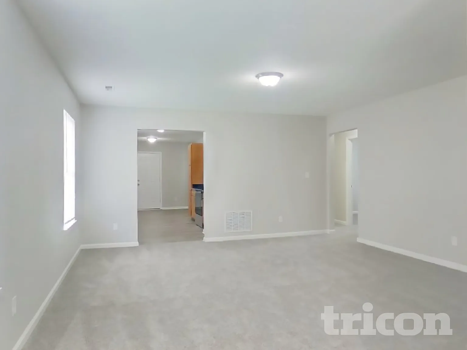 1836 Farm Meadow Drive Greenwood IN — Photo 4
