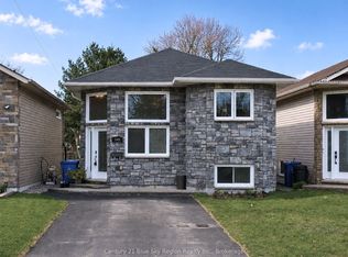 545 Ann St, North Bay, ON P1B5L4