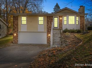 1834 Milford St NW, Grand Rapids, MI 49504