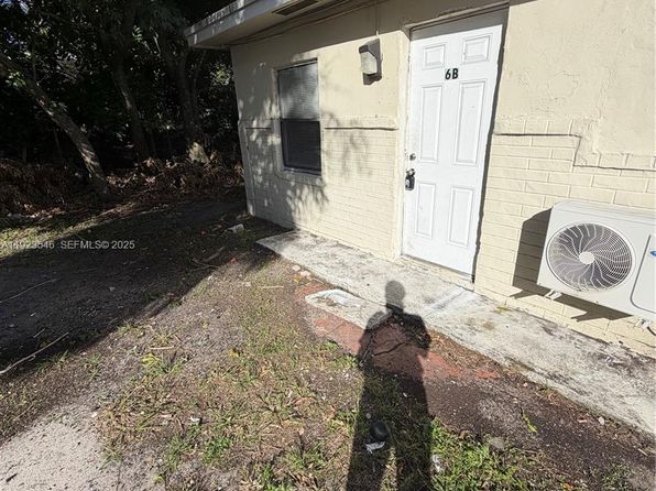 2645 NW 21st Ave #6-B