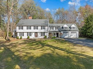 8 Webster Ln, Wayland, MA 01778
