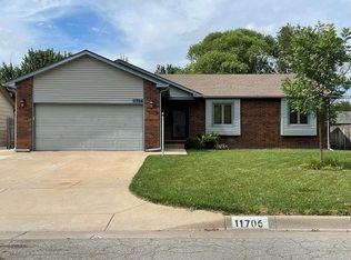 11706 W Birch Ln, Wichita, KS 67212