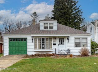 387 N Main St, Plains, PA 18705