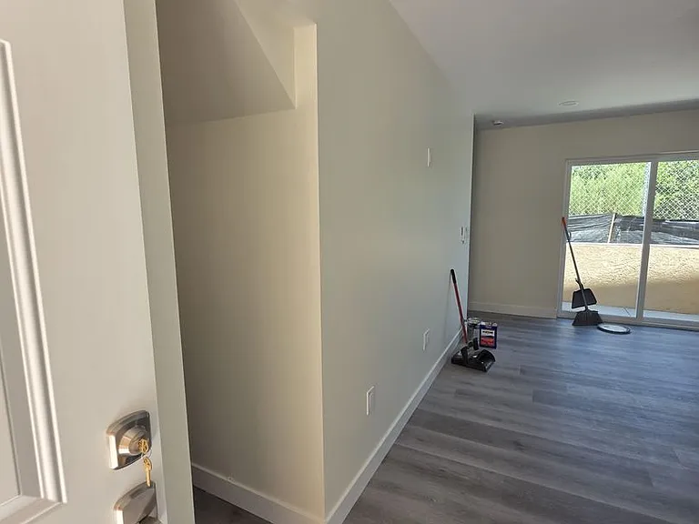 6328 Cleo St — Photo 9