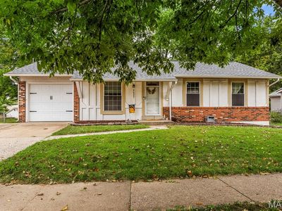 2427 Pheasant Run Dr, Maryland Heights, MO, 63043