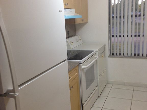 Kitchen view to Left