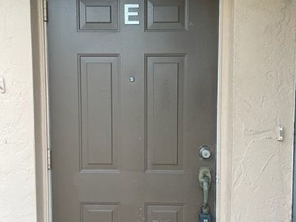4th image of 1215 SE 46th Ln APT E