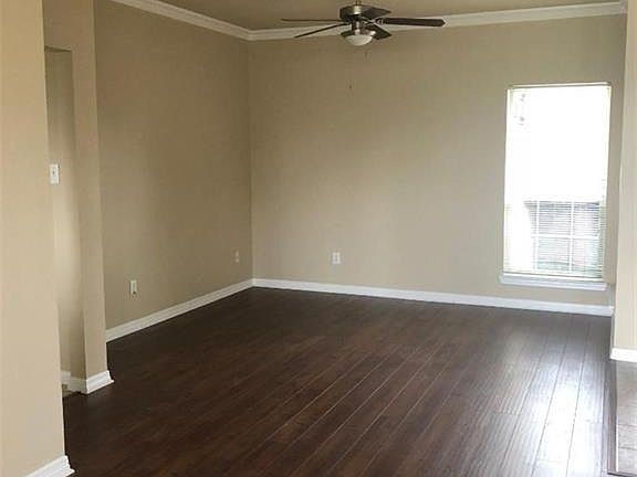 3rd image of 509 Branchwood Dr