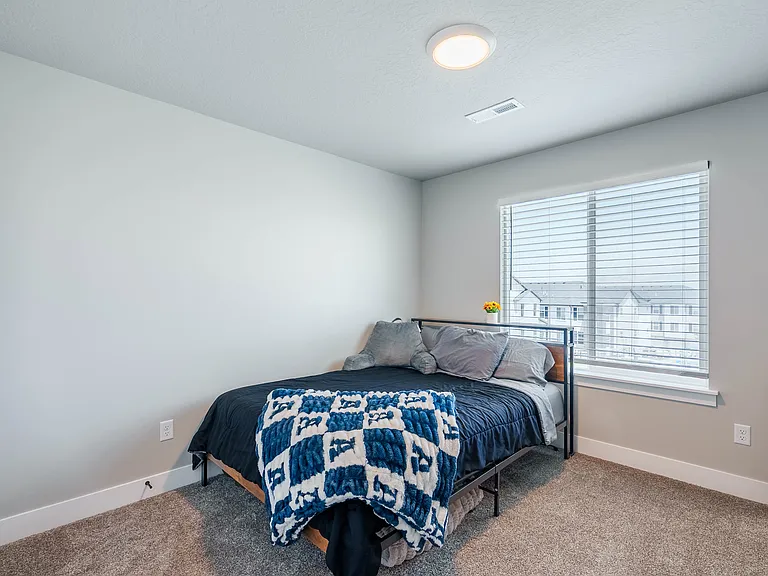 712 N Banner Dr — Photo 20