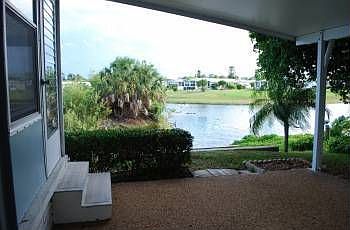 3rd image of 354 NE Jade Cir