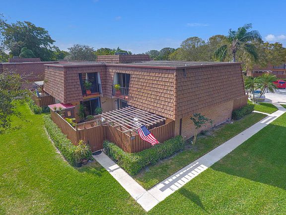 2nd image of 2117 21st Ln #B