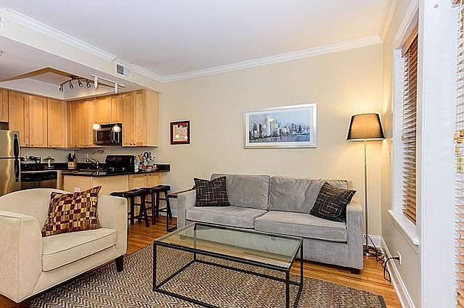 1st image of 2239 N Lincoln Ave #F-3