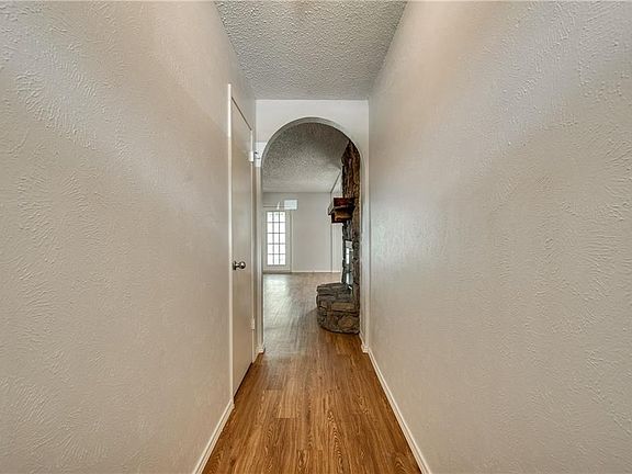 3rd image of 5505 Dublin Ln