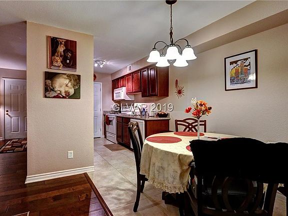 5th image of 2451 N Rainbow Blvd Unit 1098