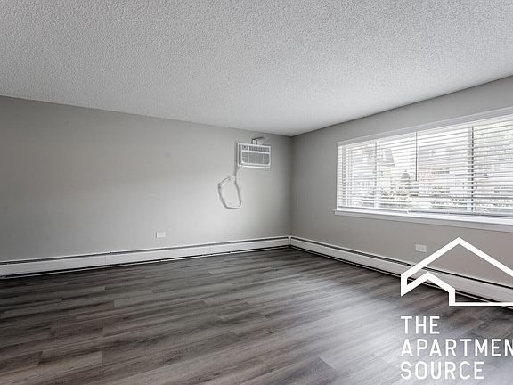 4th image of 10060 Holly Ln #1F