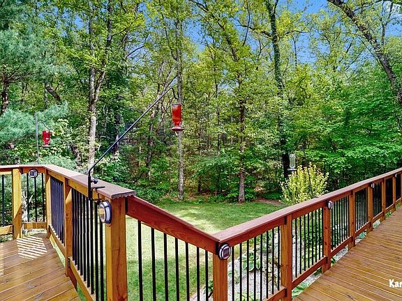 3rd image of 3155 Randall Ln