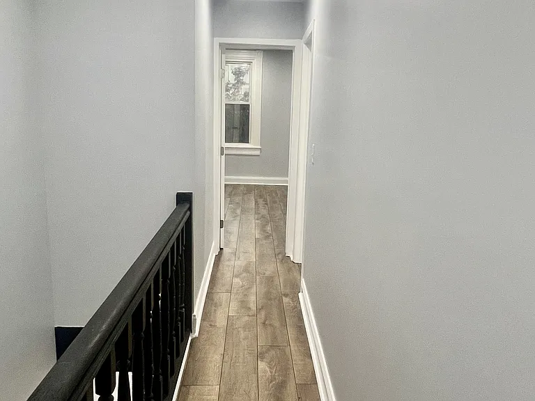 2431 McElderry St — Photo 40