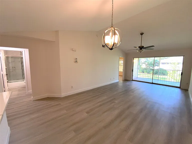 776 Landover Cir #203 — Photo 7