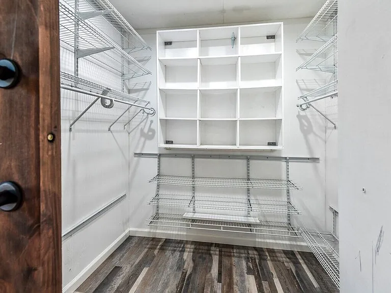 Master Room Closet