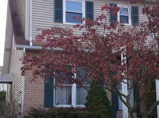 614 W Wiltshire Dr, Wallingford, PA 19086