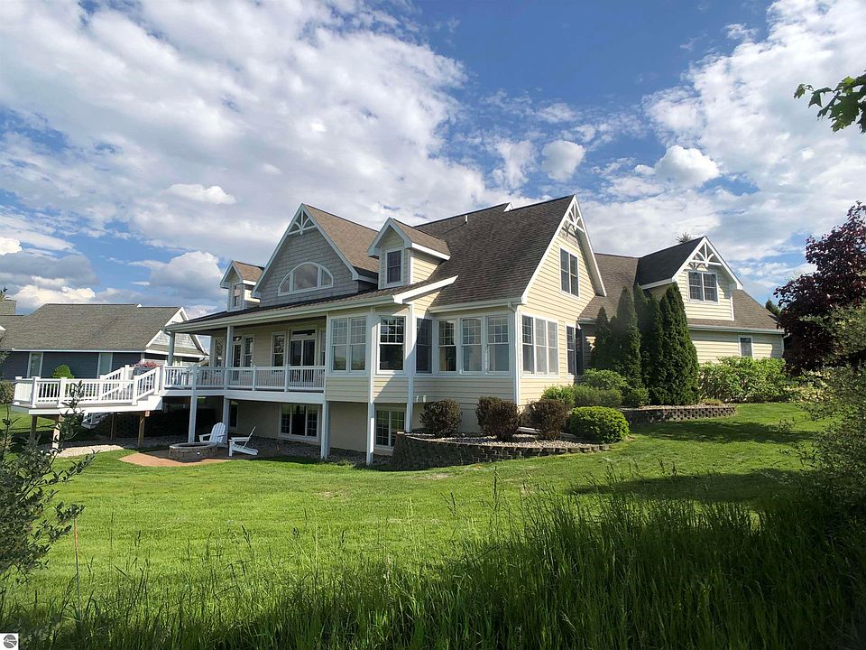 1st image of 7162 Wolverine View Dr